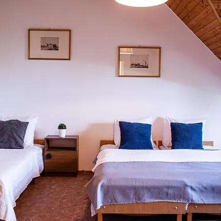 Holiday home Csendes Vendeghaz Balatonfoeldvaron *