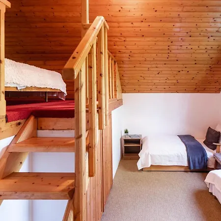 Holiday home Csendes Vendeghaz Balatonfoeldvaron *